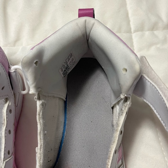 Adidas high top cloudfoam sneaker pink and white girls size 3 - Picture 11 of 16